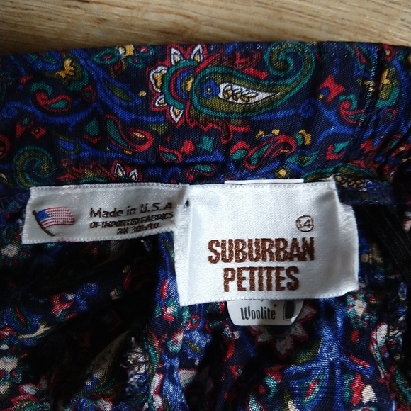 Vintage Patterned Skirt - Picture 4 of 4